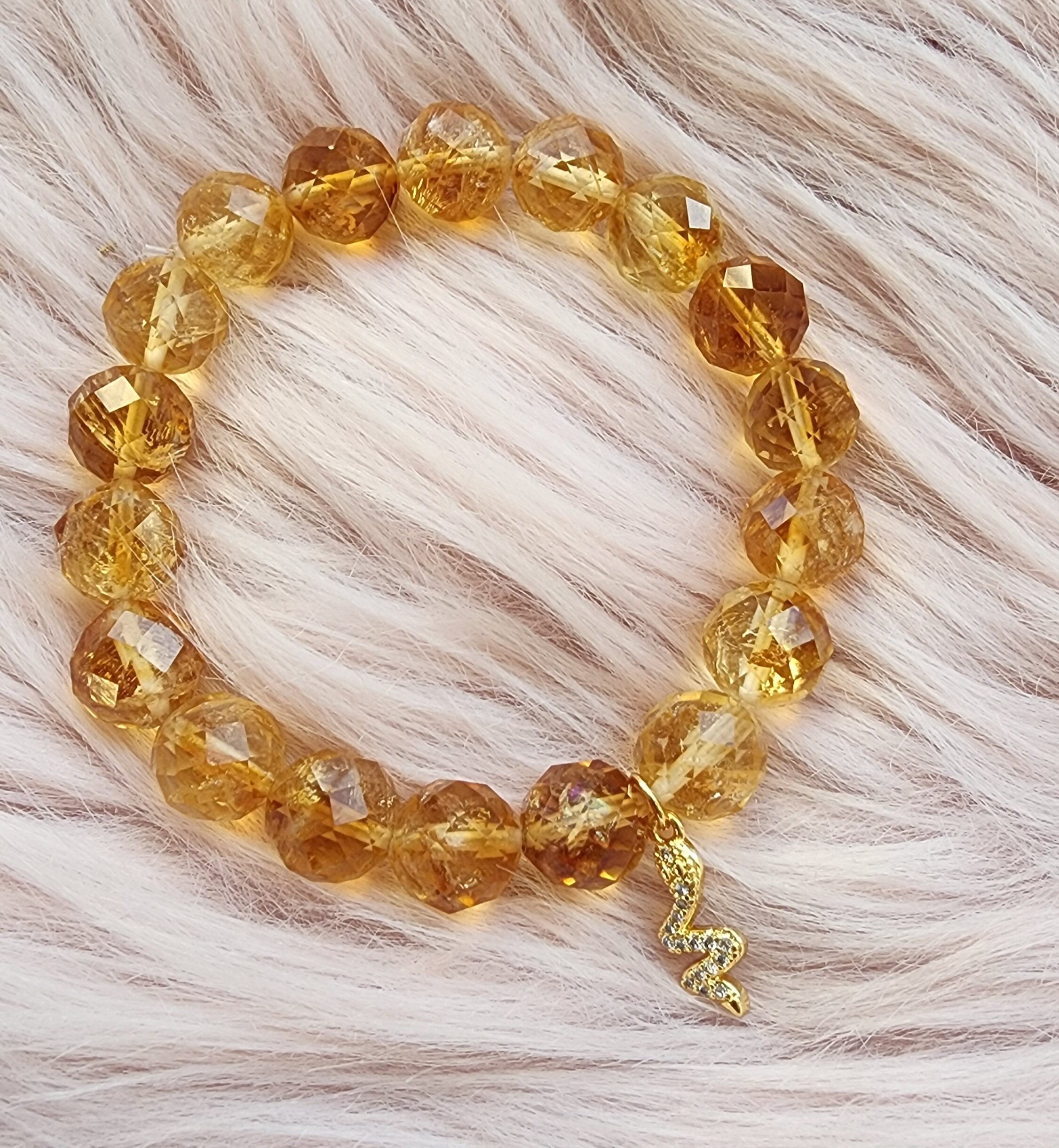 Citrine Bracelet with Lava beads - Momentum Feng Shui