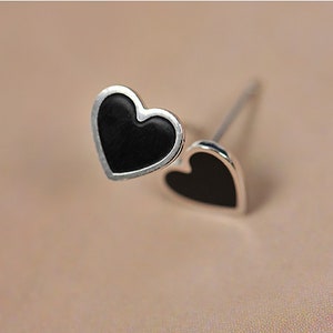 ●SCALETTO● SETSilver925 SDJ001 Mini Black Heart Earrings ChicSilver 925 Sterling Silver Earrings, Small Black Heart