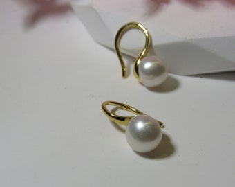 Pearl Earrings, Cultivated White Pearls with Gold Hook Backing, Bridal Earrings, Bridesmaid Earrings