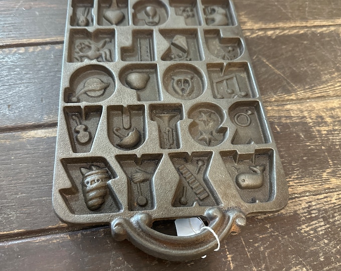 Vintage Older Heavy Cast Iron Cookie Mold. Etsy