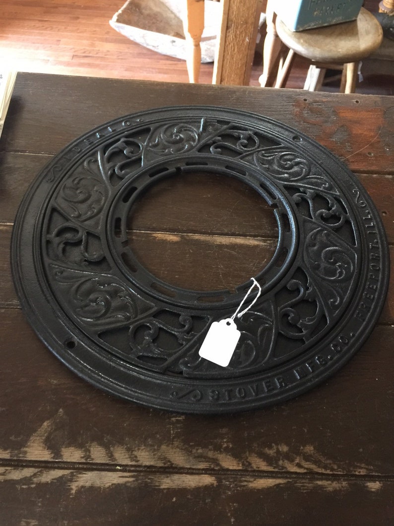 Antique Cast Iron Stover Freeport Illinois Round Register Grate 15 By 15