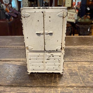 Antique Vintage Ice Box - Etsy