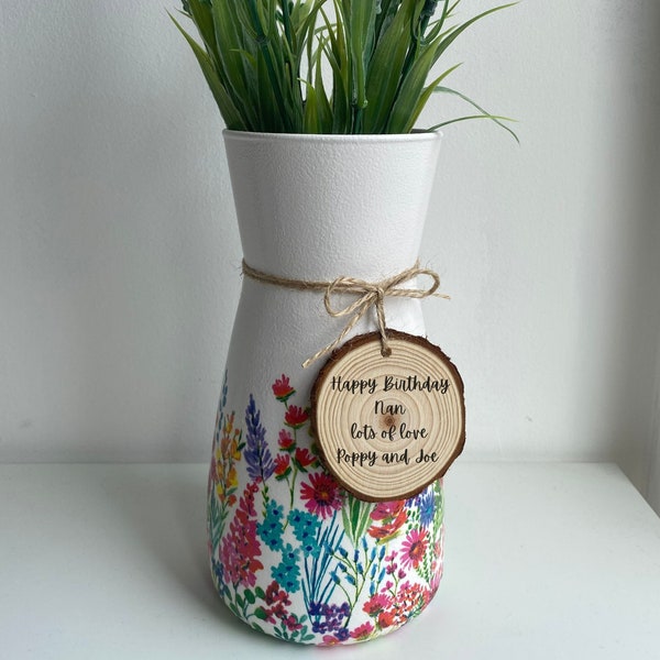 Personalised Birthday vase, Birthday gift for her, floral vase, gift for friend, grandma gift, Birthday vase, 50th Birthday, 60th Birthday