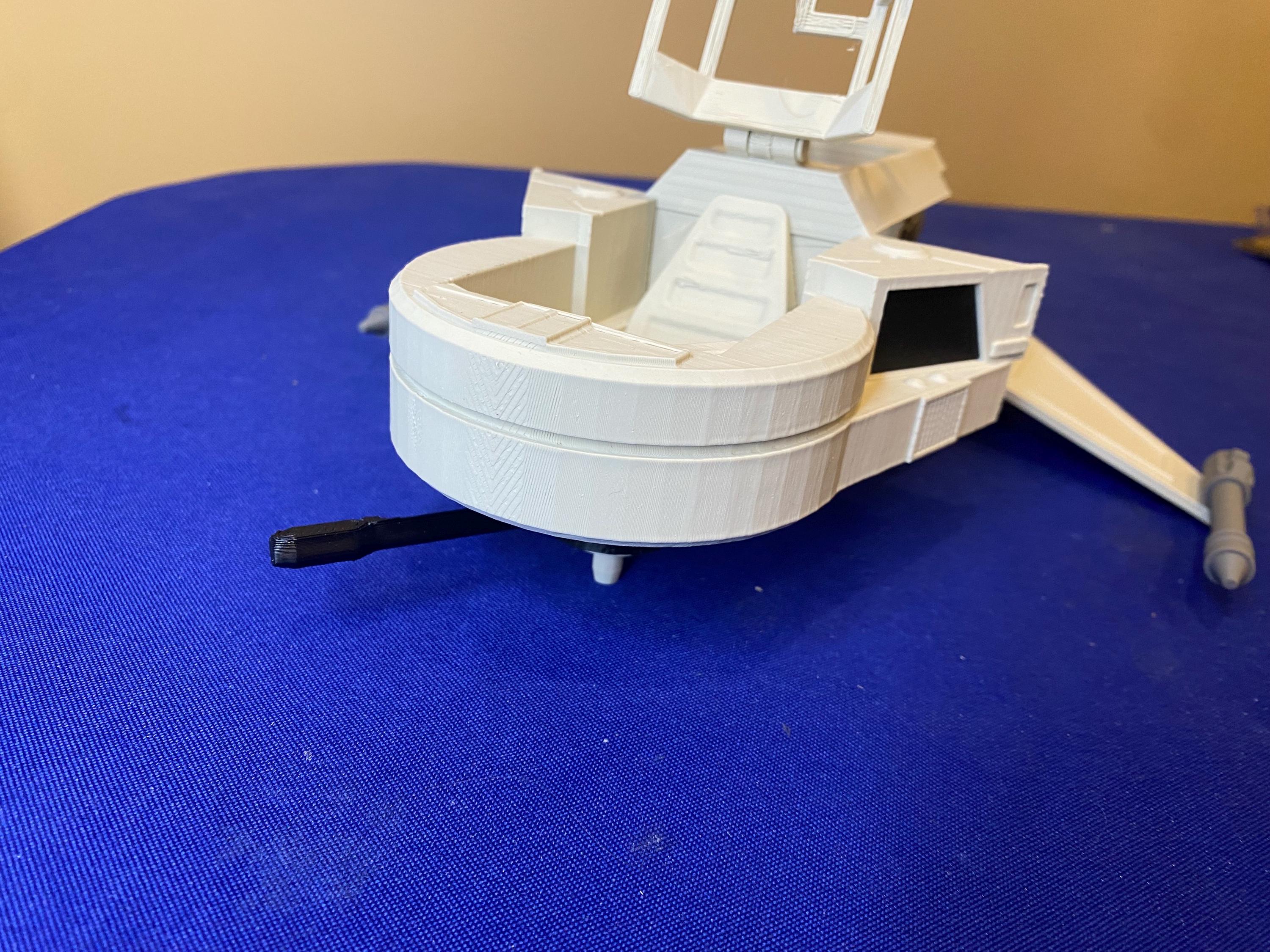 1979 Vintage Style Neo Vintage Millennium Falcon Escape Pod Cargo