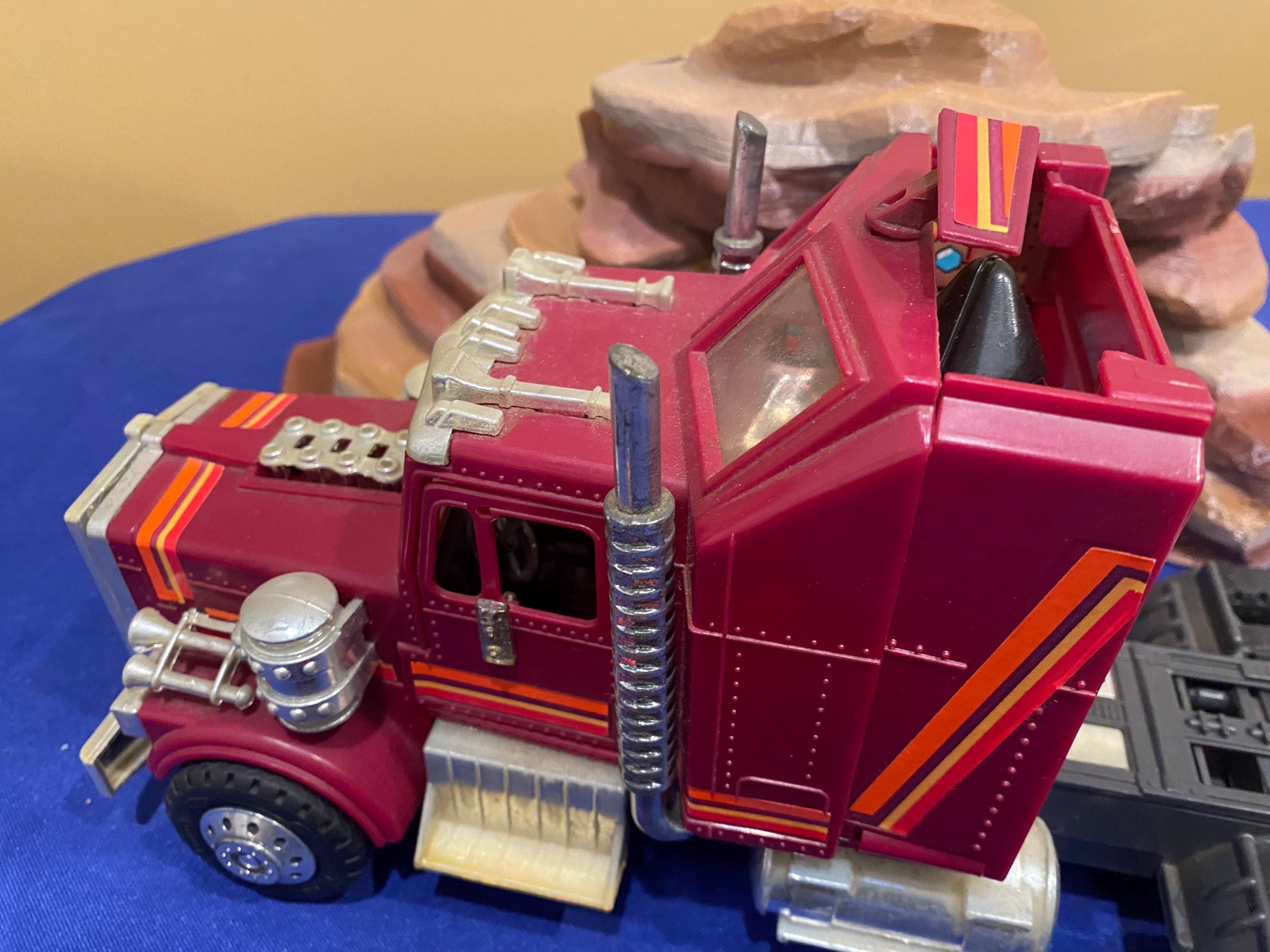 KENNER MASK M.a.s.k. RHINO Vintage Vehicle With Matt Tracker and