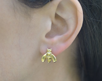 Gold Bee Stud Earrings, Bumblebee Honeybee Earrings, Elegant Bee Jewelry, Best Gift for her, Dainty Animal Earrings, Beekeper Apiarist Gift