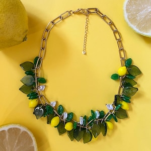 Ketting citroengroene bladeren, statementketting gele citrus, ketting met glaskralen, cadeau-idee chef-kok, choker citroen, sieraden citroen