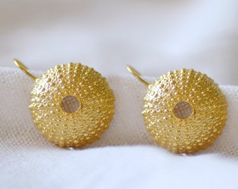 Sea Urchin Statement Earrings, Sea Shell Earrings, Beach Finds, Summer Dangle Earrings, Medium Size Sea Shell Earrings, Beach Boho Earrings