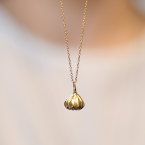 Gold Garlic Chain Necklace, Lucky Charm, Evil Eye Protection Necklace Jewelry, Food Vegetable jewelry, Cooking Ingredient Jewelry Necklace