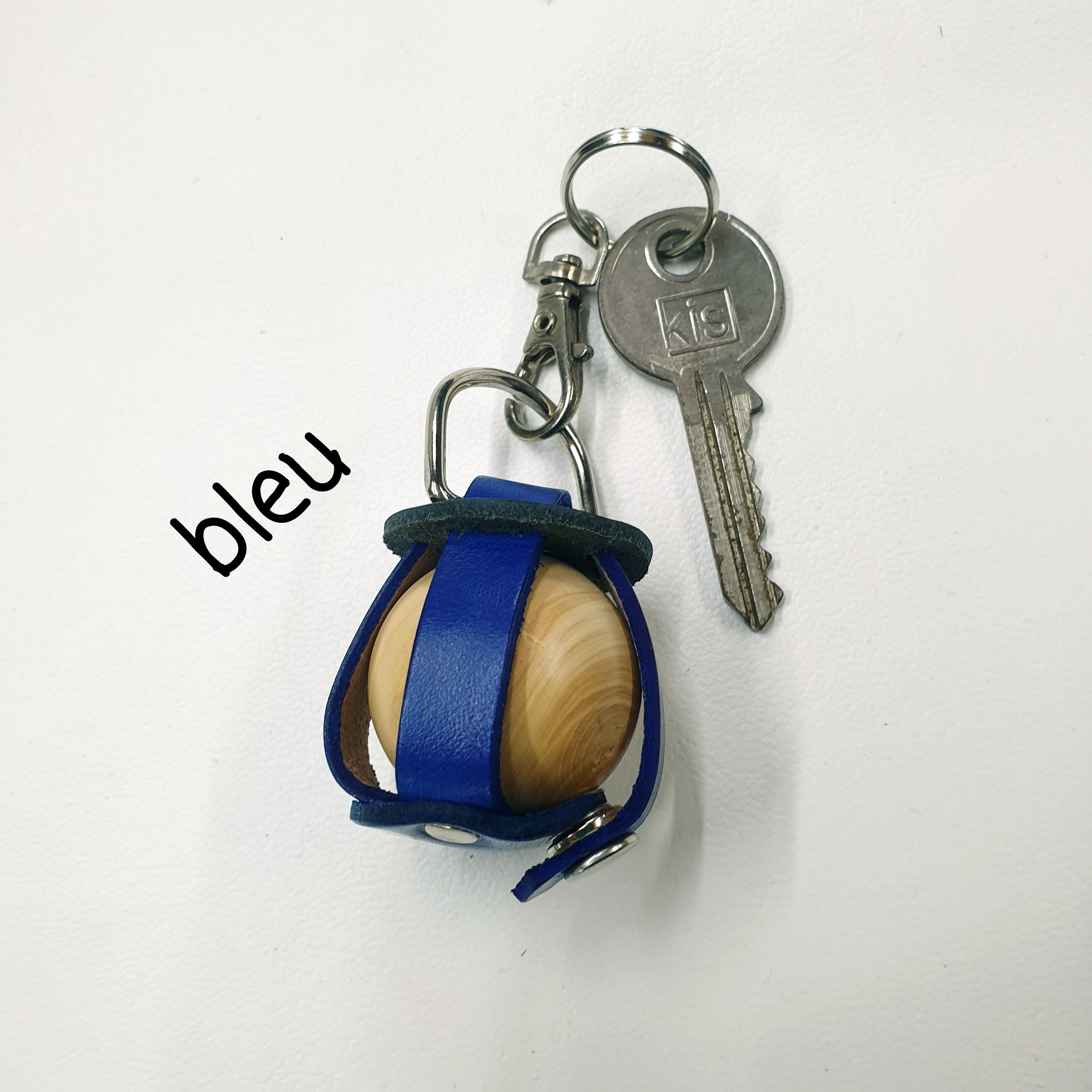 Club factory shop key ring