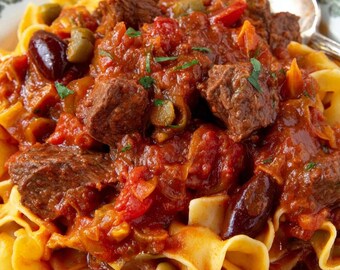 Beefy Pasta Puttanesca Soup  | Recipe PDF Card | Slow Cooker or Pressure Cooker
