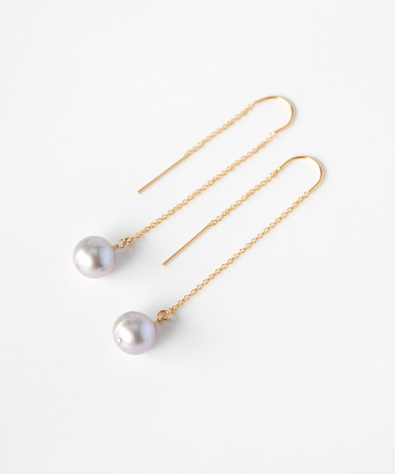 Neri Pearl Threader Earrings, 14k Gold Filled Threaders, White Pearl Dangle Earrings, Pearl Drop Earrings, Bridesmaid Earrings image 3