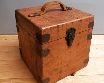 Handcrafted Record Box 7 Inch Singles With Lid & Leather Handle