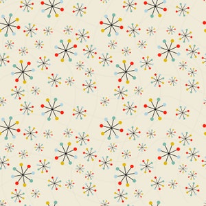 Puede incluir: Un patrón sin costuras que presenta un diseño repetitivo de estrellas estilizadas de seis puntas. Las estrellas son de varios colores, incluidos rojo, amarillo, azul y verde, y se colocan sobre un fondo beige claro.