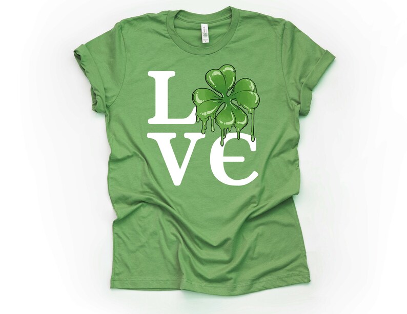 Unisex Love Irish Shamrock T-Shirt St Patricks Day Gift Four Leaf Clover Ireland Lover Shirt Funny Celtic Love Print Tee Shirt Adults Kids