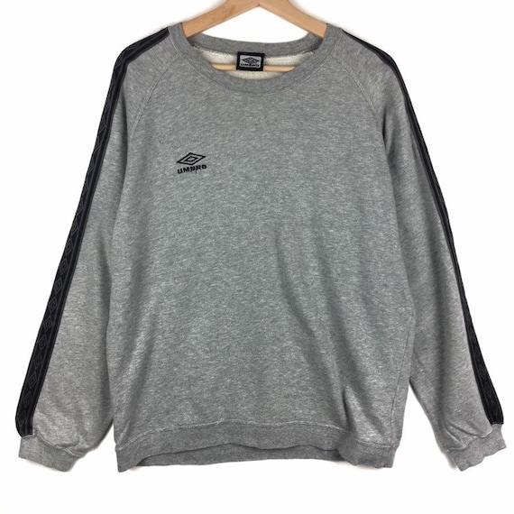 umbro sweatshirt india