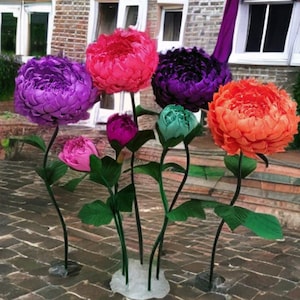 Giant Crepe Paper Peony Set: Wedding Backdrop, Alice in Wonderland Party