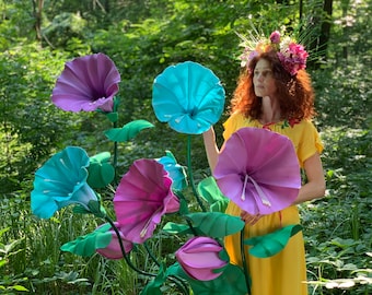 Giant Convolvulus self standing + Gift Forest Fairy Crown, Huge floral foto backdrop, Flower set for party, Alice in Wonderland decor