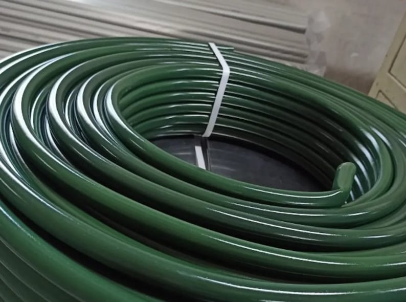 Flexibles grünes Rohr 20 mm: Biegbarer Aluminiumstab für riesige Blumen khaki