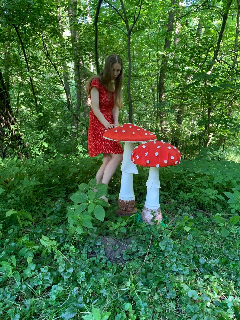 Set of 2 Fantasy Giant Mushrooms for decorations, party, scene, Alice in Wonderland performance, Huge backdrop decor, Fake Mushrooms image 2