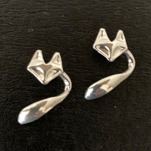 2 silver fox charms, fox charms, metal charms, charm fox, silver fox charm, silver fox pendant, fox charm bulk, fox jewelry, fox pendant