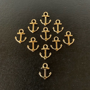10 gold anchor charms, metal charm, charm bracelet, anchor charm, anchor charm bracelet, gold anchor pendant, gold anchor charm, gold anchor