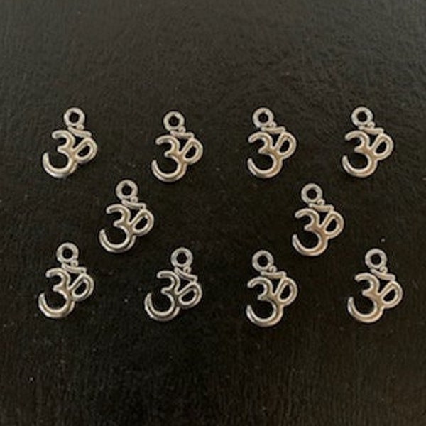 10 om charms, om charm, om symbol charm, om charm silver, silver om charm, om silver charm, silver om symbol, yoga charms, om yoga charms