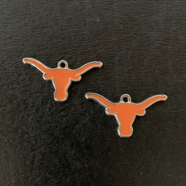 2 longhorn cow charms, longhorn charm, longhorn pendant, cow charm, cow pendant, long horn cow, farm animal charms, bull charm, charm set