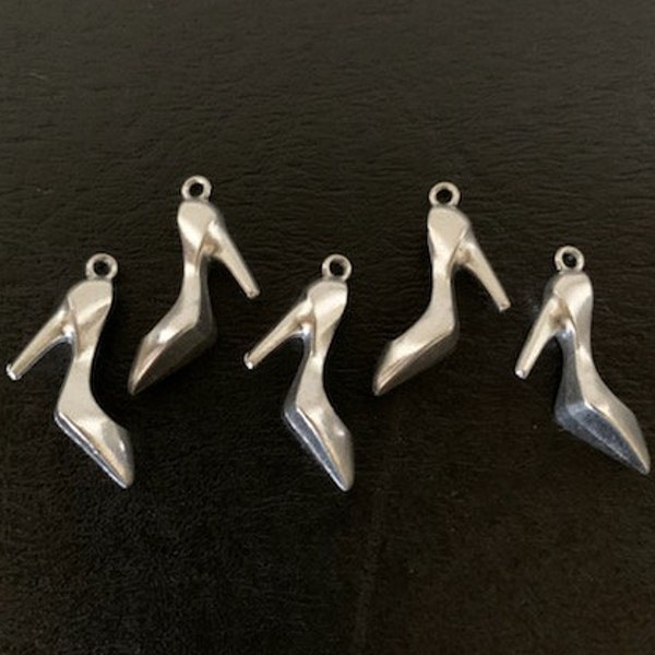 5 high heel charms, metal charms, charm bracelet, high heel charms, high heels, shoe charms, shoe charms silver, heel charms, silver heels