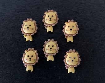 6 lion flatbacks, resin lion, cute lion, lion, lion flatback, flatback lions, lion cabochon, lion craft, small lion, baby lion, baby craft