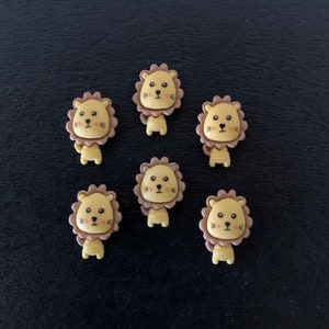 6 lion flatbacks, resin lion, cute lion, lion, lion flatback, flatback lions, lion cabochon, lion craft, small lion, baby lion, baby craft