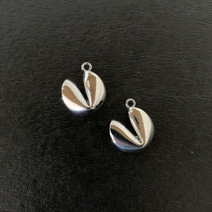 2 sm silver fortune cookie charms, fortune cookie charm, fortune cookie, chinese cookies, cookie charm, cookie jewelry, miniature cookies