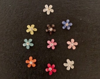 10 random mix flower cabochons, flower cabochon, flower cabachon, flower flat, cabochon flowers, resin flowers, small flowers, flower charms