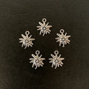 5 edelweiss flower charms, edelweiss flower, edelweiss charm, edelweiss pendant, edelweiss jewelry, small flower charms, silver flower charm