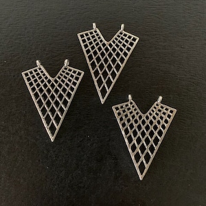 3 silver lattice triangle pendants, lattice pendant, triangle pendant, triangle pendent, pendant sets, triangle jewelry, silver pendant, set