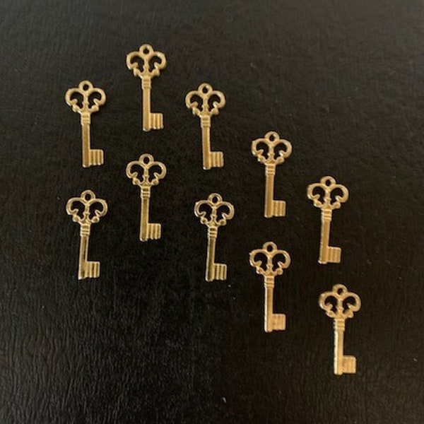 10 gold key charms, key charms, key charms gold, metal charms, gold key charm, skeleton key charm, key charm bulk, key jewelry, charms keys