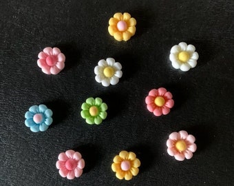 10 random mix flower cabochons, flower cabochon, flower cabachon, flower flat, cabochon flowers, resin flowers, small flowers, hair flowers