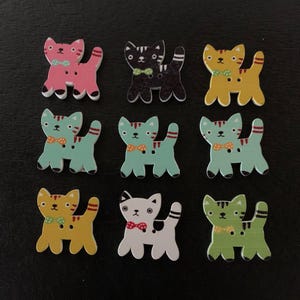 9 random mix cat buttons, cat buttons, cat button, cat button sewing, cat button wood, 2 hole buttons, button cat, assorted buttons, buttons