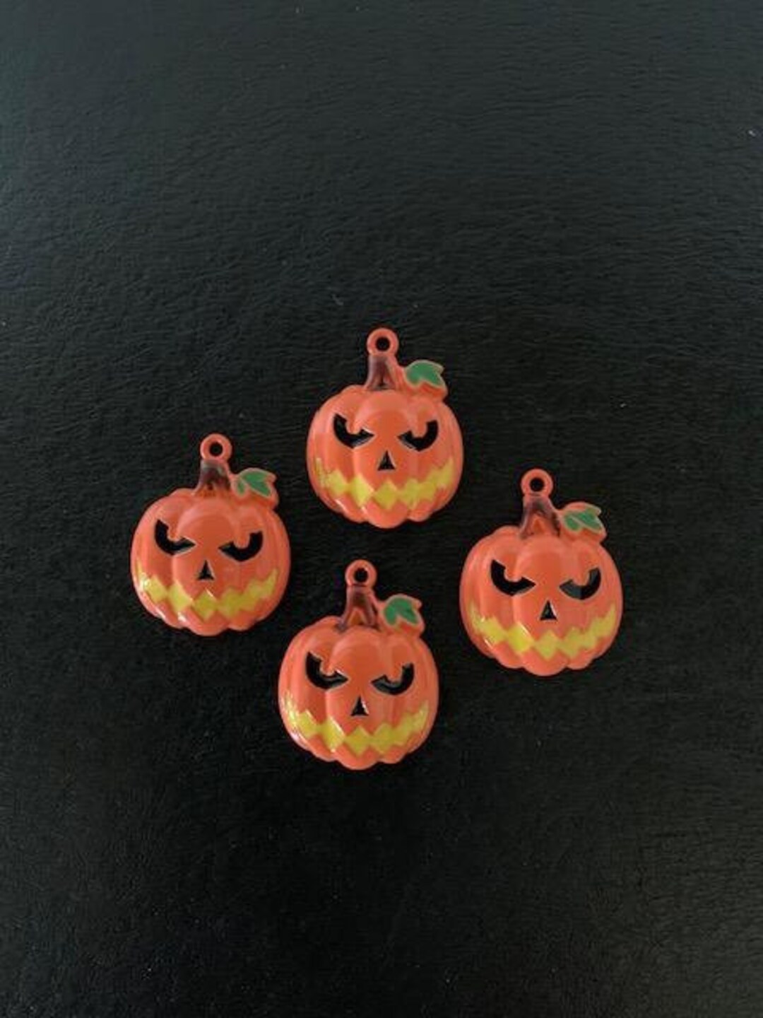 4 Jack O Lantern Charms, Jack O Lantern Charm, Pumpkin Charm, Pumpkin ...