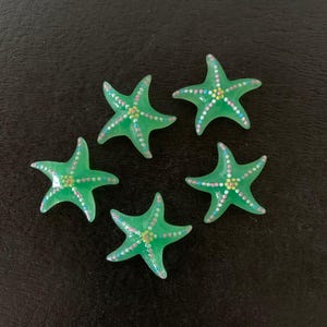 5 green starfish cabochons, green starfish, starfish cabochon, starfish, shell cabochons, starfish for crafts, seashell cabochon, star fish