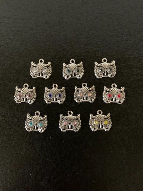 10 silver owl head charms, metal charms, owl charms, owl charm, owl charm bracelet, owl pendant, owl