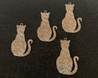 4 silver floral textured cat charms, silver cat charms, cat charms, cat charms silver, lightweight charms, cat pendant, cat jewelry, cat