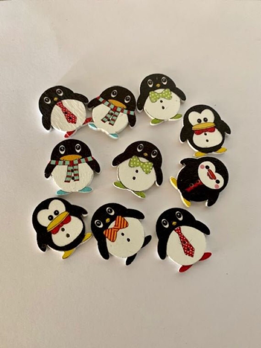 10 Random Mix Penguin Buttons, Penguin Buttons, Buttons for Sewing ...