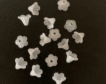 16 white flower spacer beads, flower spacer beads, flower spacers, trumpet flower, white flower beads, white beads, white flowers, spacers