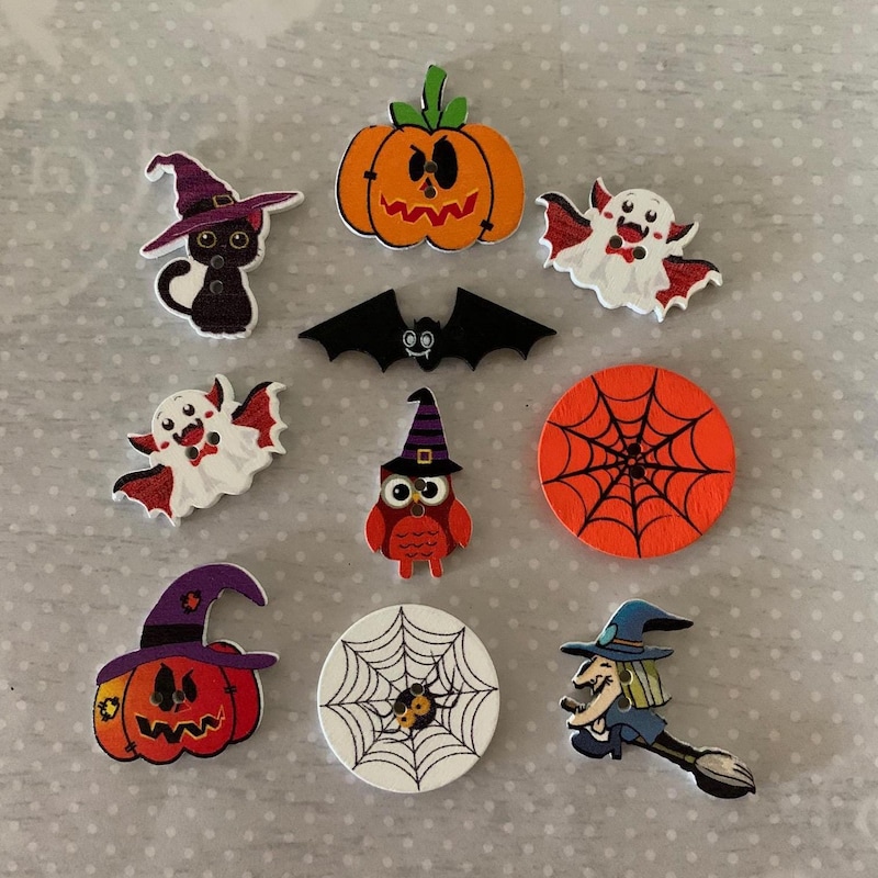 Halloween Buttons - Etsy