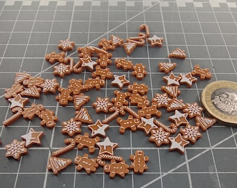 Miniaturas de enfeites de unhas de Natal em formato de biscoito de gengibre - pacote com 24 unidades