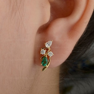 Emerald Stud Earrings in 14K Gold/ Natural Pear Shape Emerald Diamond Studs/ Unique Wedding Earrings/ Minimalist Earrings