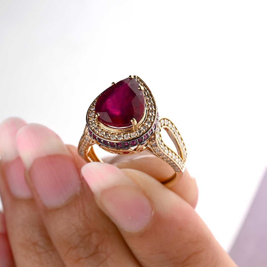 Pear Ruby Diamond Halo Ring: 14K Gold Split Shank Engagement Ring - Etsy