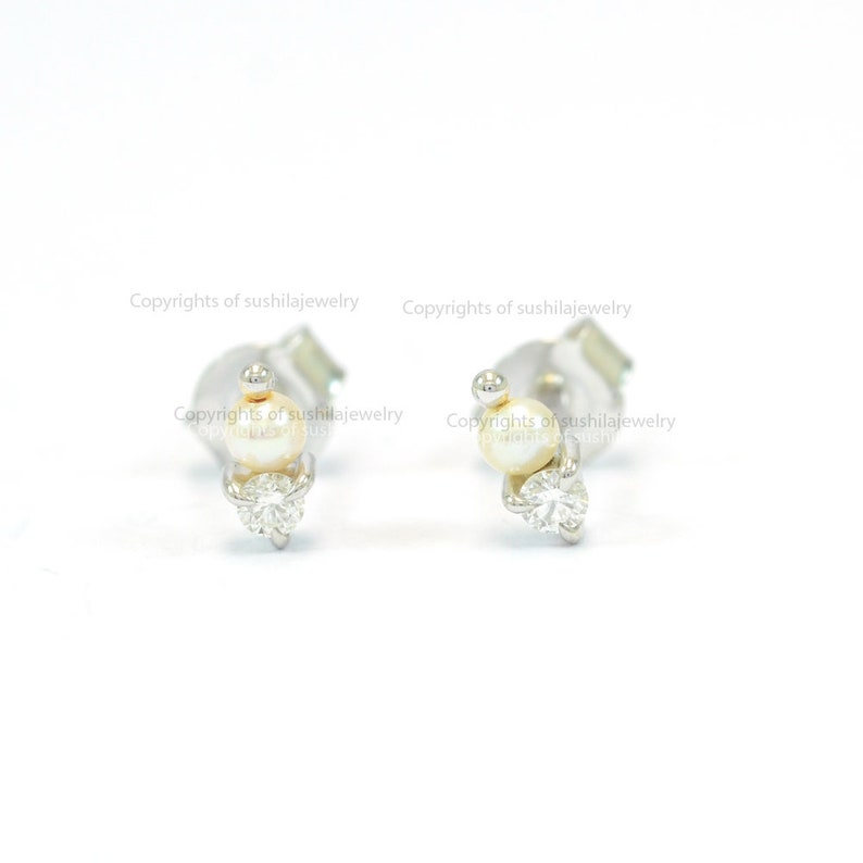 Genuine Pearl /& Diamond Stud Earrings in 14K Solid Yellow Gold Handmade Jewelry Gift