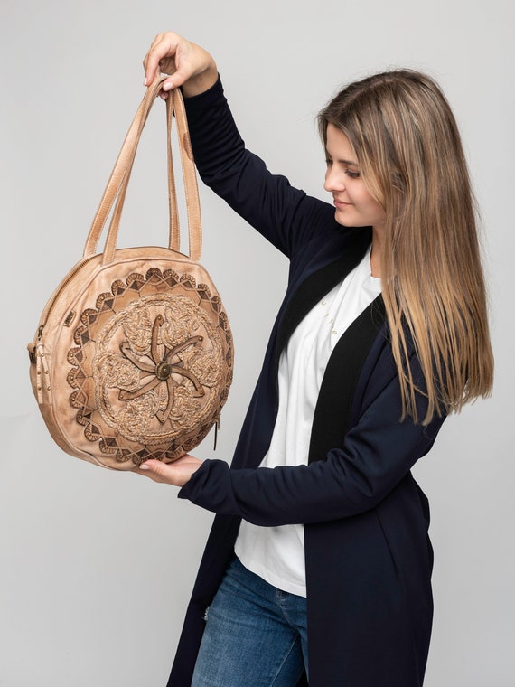 Vintage stylish ladies best sale handbag